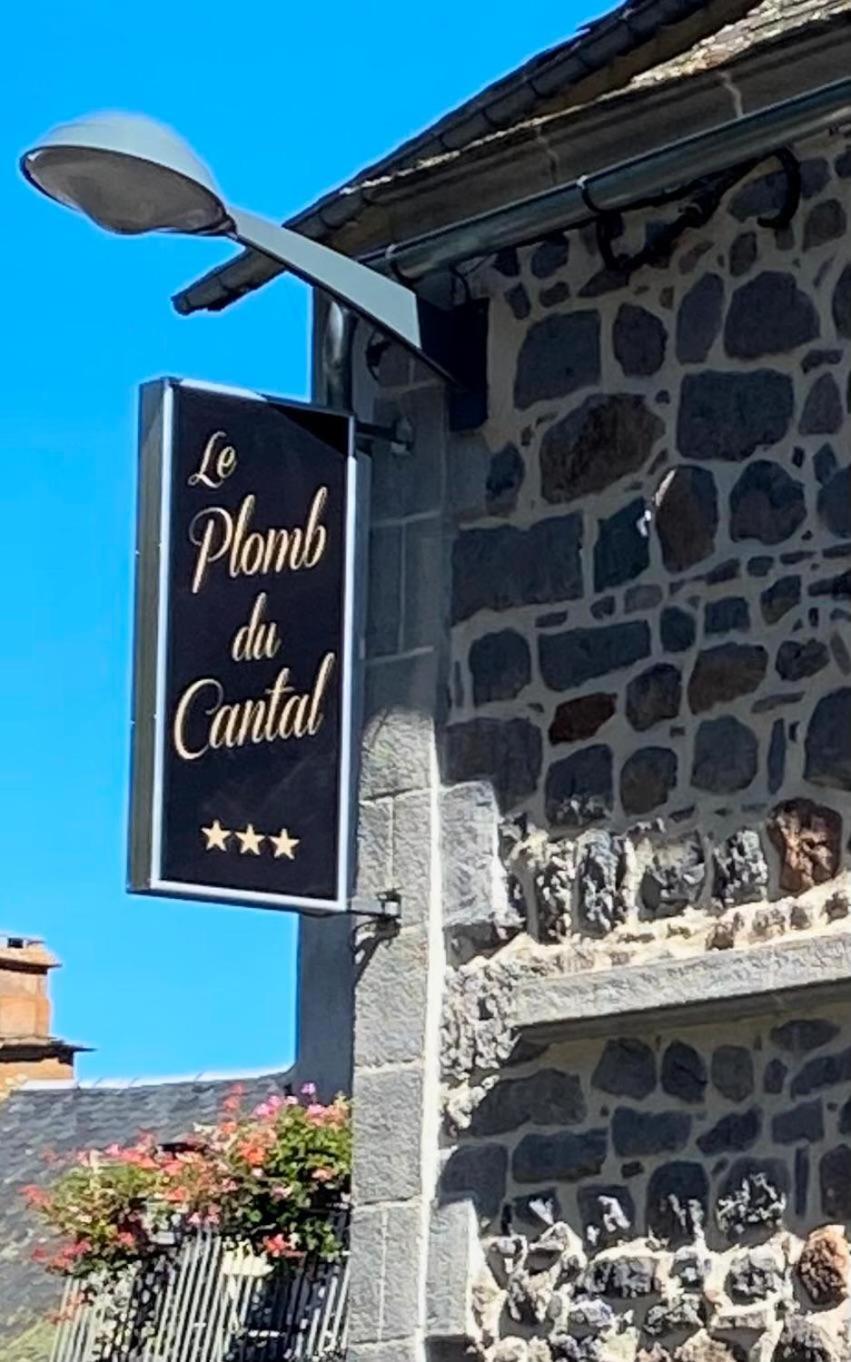 Hotel Restaurant Du Plomb Du Cantal Мюра Экстерьер фото